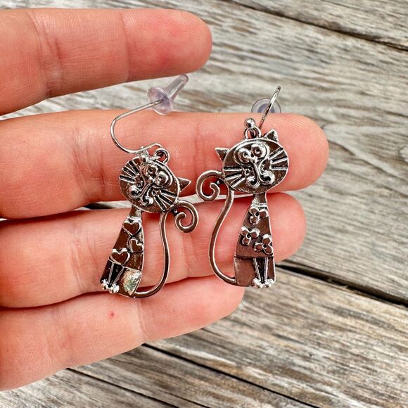 Vintage Jewelry Silver tone whimsical cat earrings - Picture 3 of 3